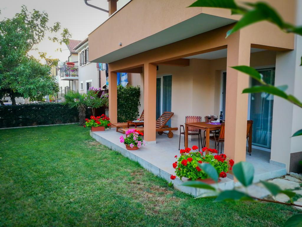 Premium Apartments Tade Funtana Exteriér fotografie