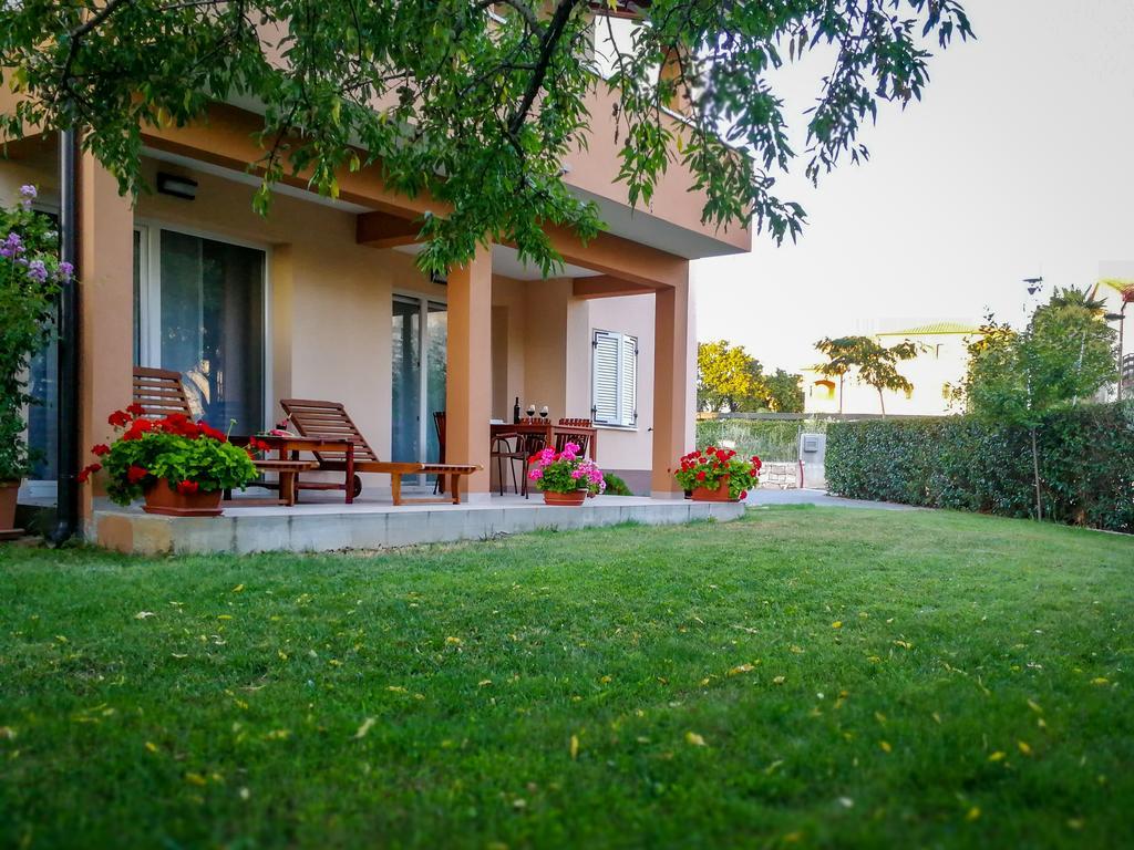Premium Apartments Tade Funtana Exteriér fotografie
